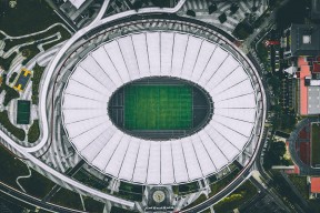 开云注册-澳男泳队再迎高光时刻，澳游泳教练